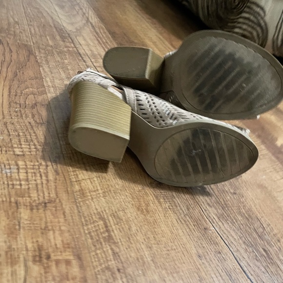 Charlotte Russe Tan Heeled Open Toe Booties - Picture 8 of 11